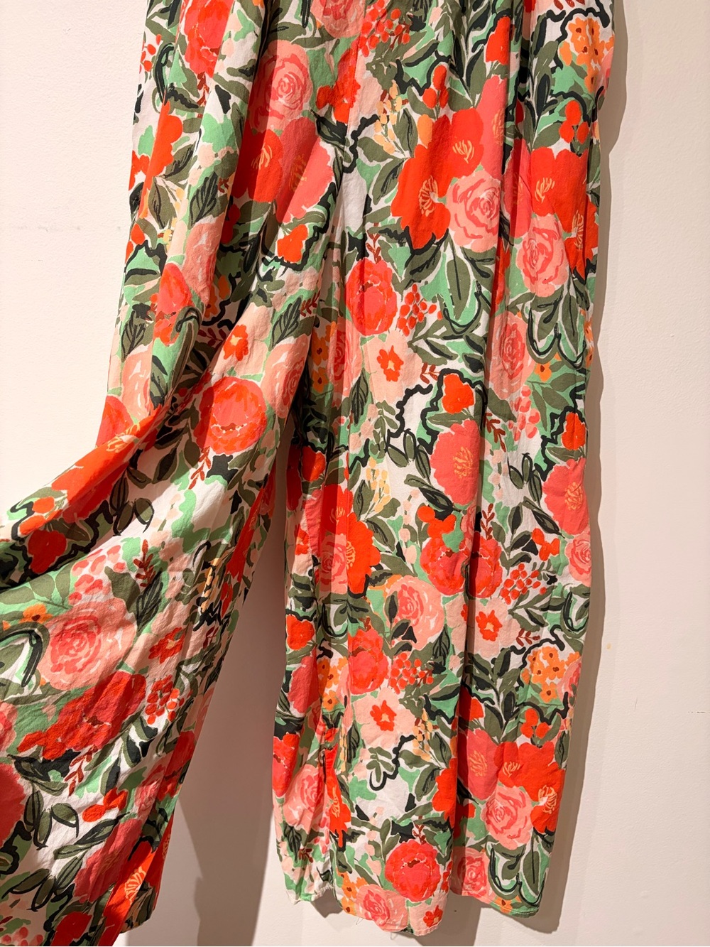 HUTCH Mabel Sleeveless Maxi Wide-Leg Jumpsuit Size Large Orange and Green
$198 - Picture 3 of 9